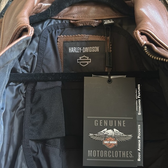 NWT Harley Davidson Men's Portage Brown Leather Riding Jacket Size Small - Picture 2 of 11